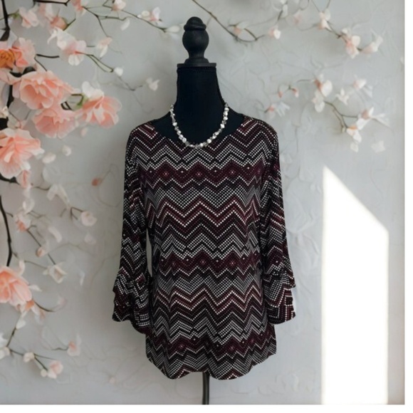 New Directions Multi Colored Chevron Blouse - Picture 1 of 7